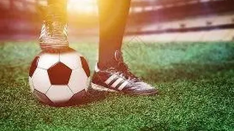 张琳芃展望新挑战：中超荣耀已载史册，全力备战亚冠巅峰对决！