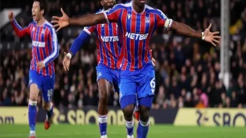 “蓝月大战：切尔西与曼城友谊赛群星璀璨”